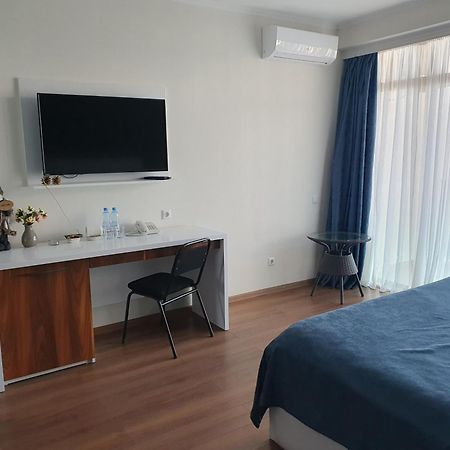 The Fresh Wave Hotel Batoemi Kamer foto