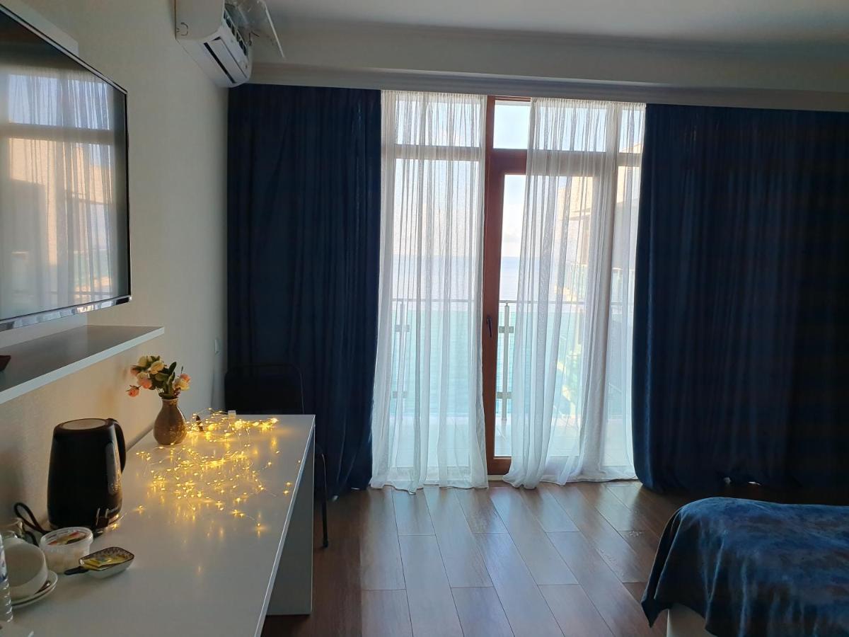 The Fresh Wave Hotel Batoemi Buitenkant foto