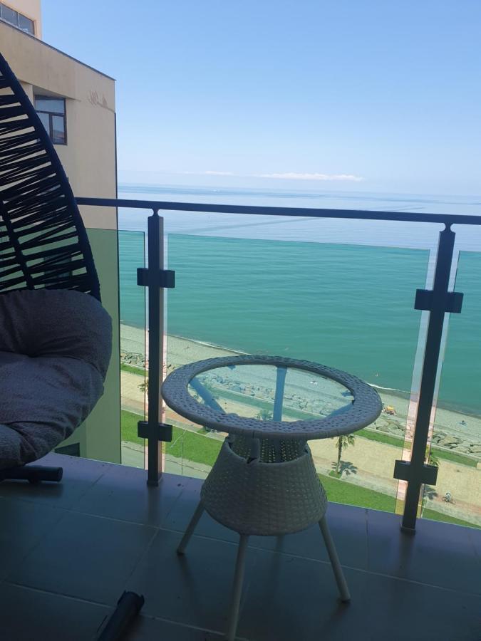 The Fresh Wave Hotel Batoemi Buitenkant foto